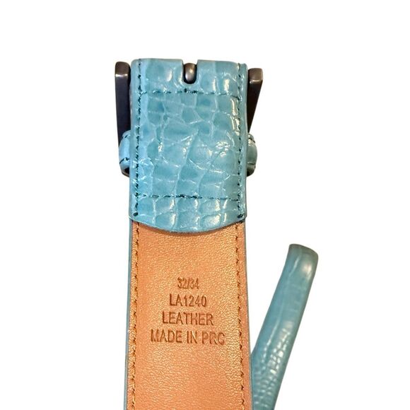 Leather Men’s Turquoise Embossed Belt Sz. 32 - Picture 8 of 8